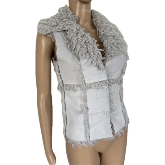 Bebe Y2K Faux Shearling Vest XS Gray Shaggy Fur Trim Penny Lane Winter Coquette - Picture 3 of 10